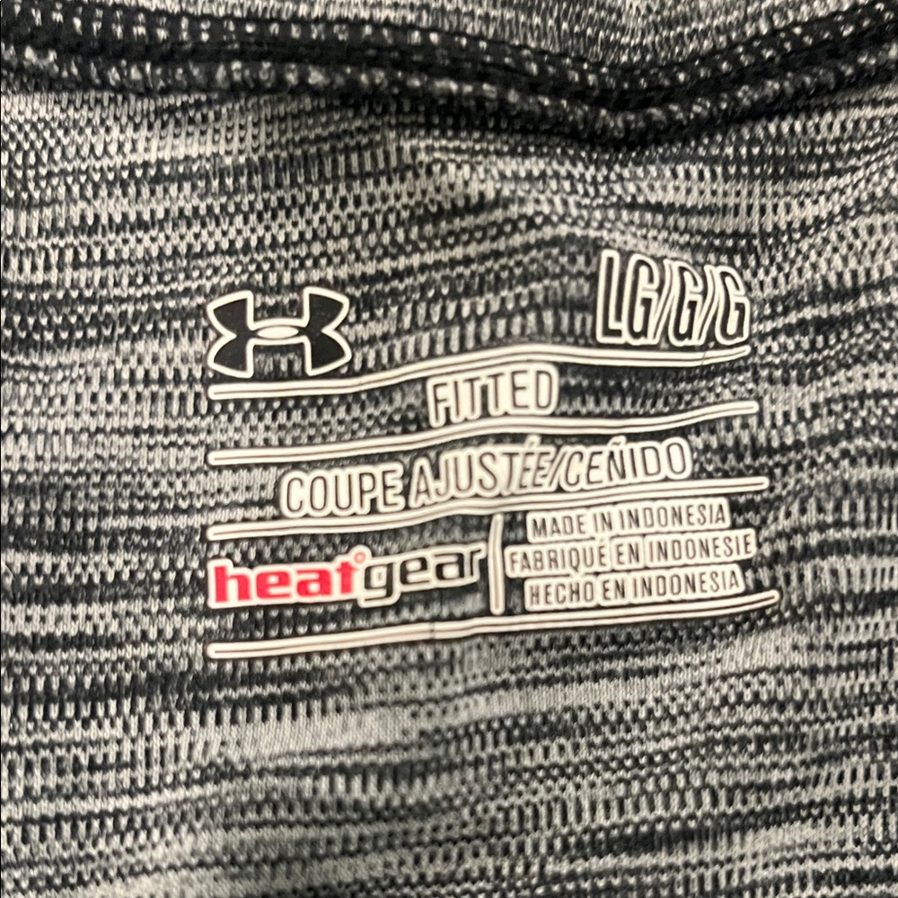 Under Armour Black and Gray Fitted Shirt